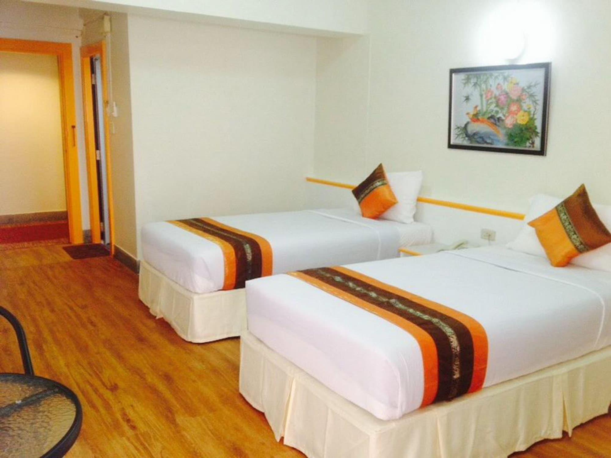 Asia Grand Hotel Hat Yai Bagian luar foto