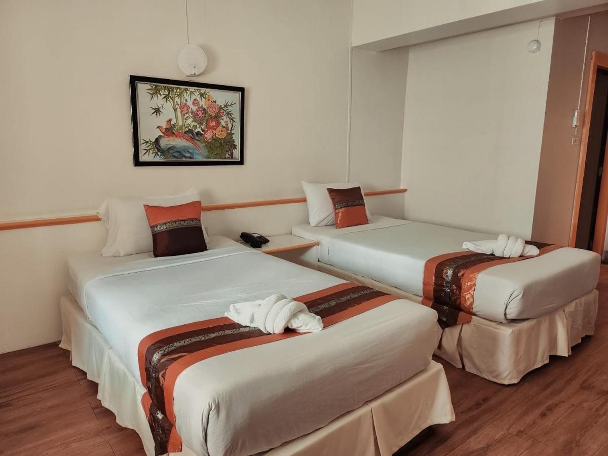 Asia Grand Hotel Hat Yai Bagian luar foto