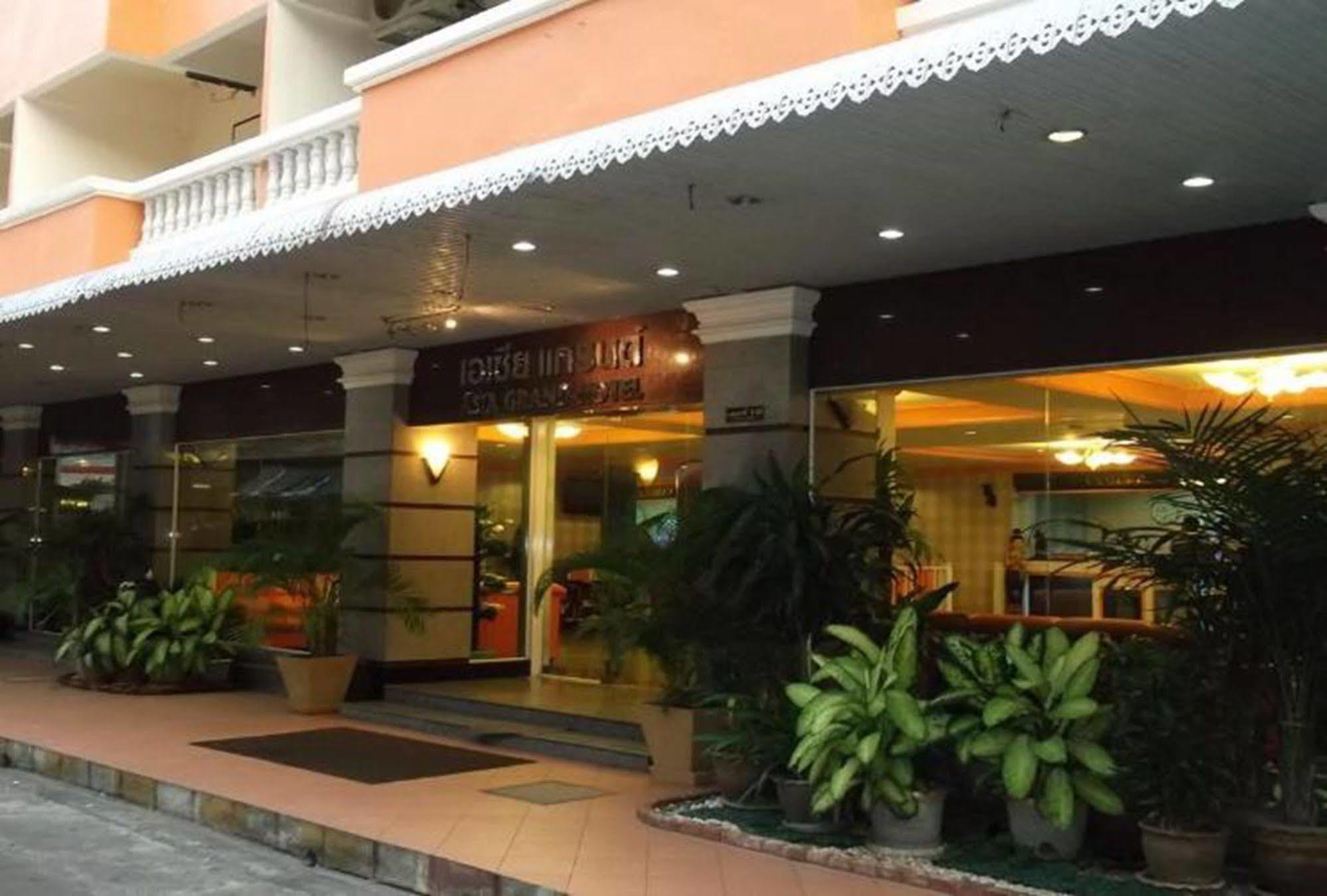 Asia Grand Hotel Hat Yai Bagian luar foto
