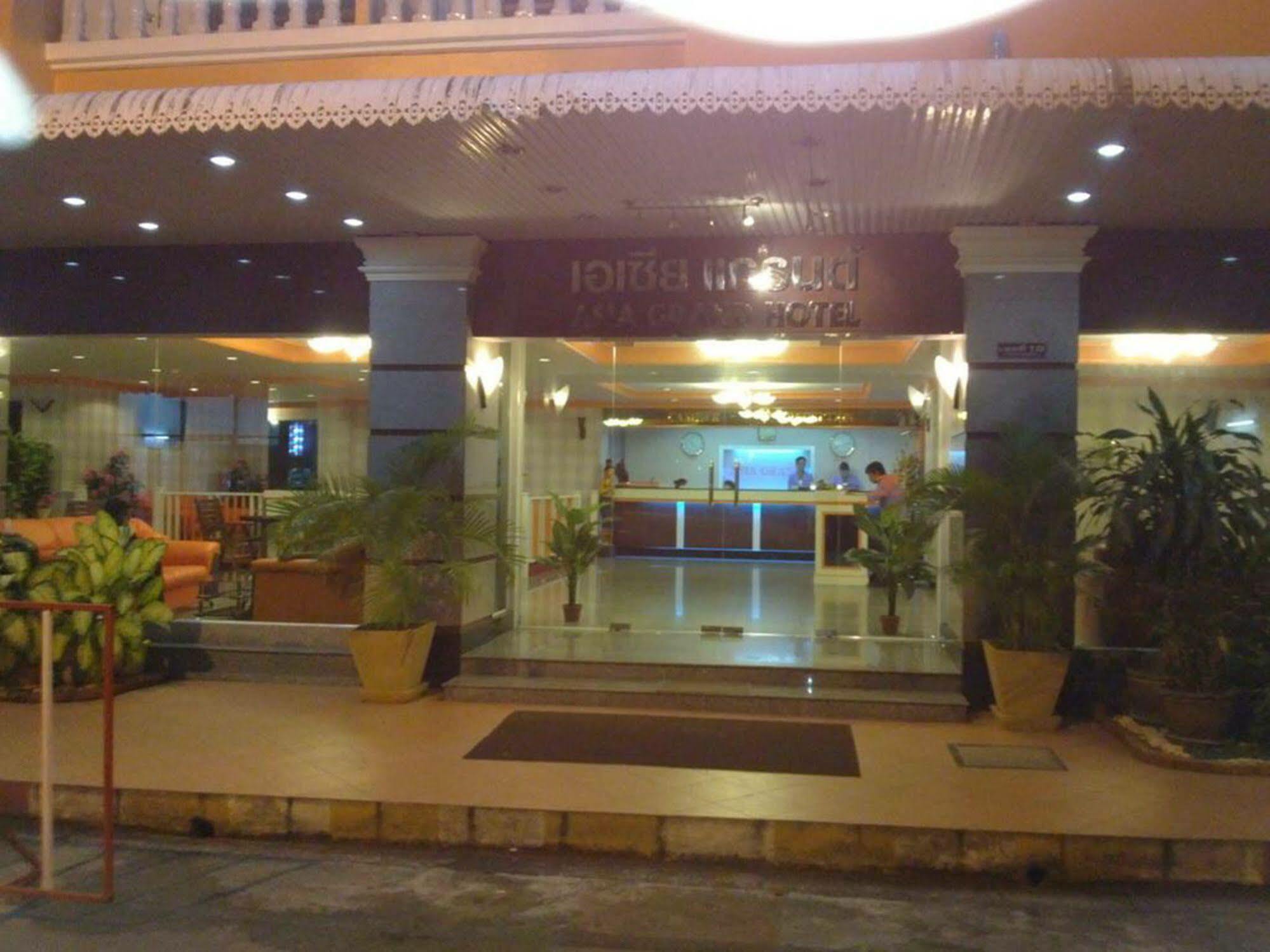 Asia Grand Hotel Hat Yai Bagian luar foto